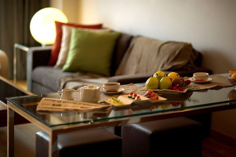 Parktower Suites Бейрут Екстер'єр фото